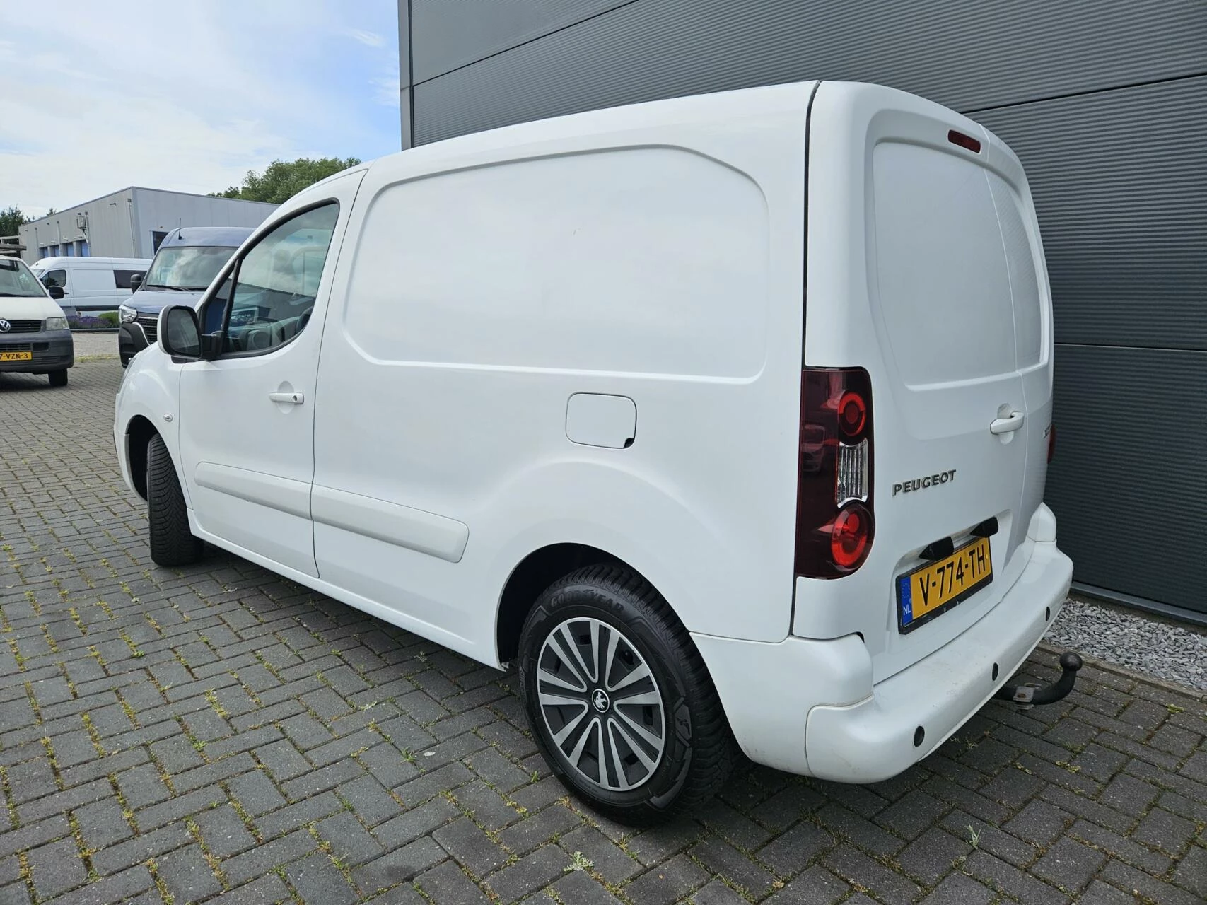 Hoofdafbeelding Peugeot Partner