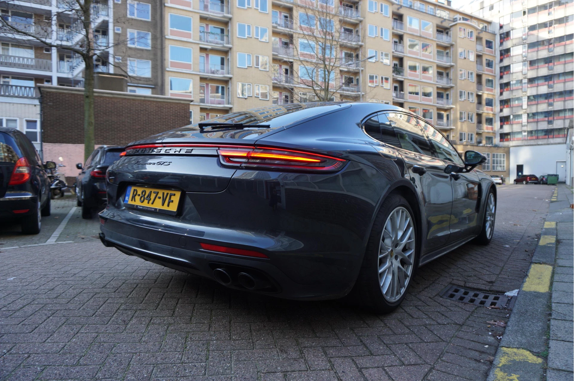 Hoofdafbeelding Porsche Panamera