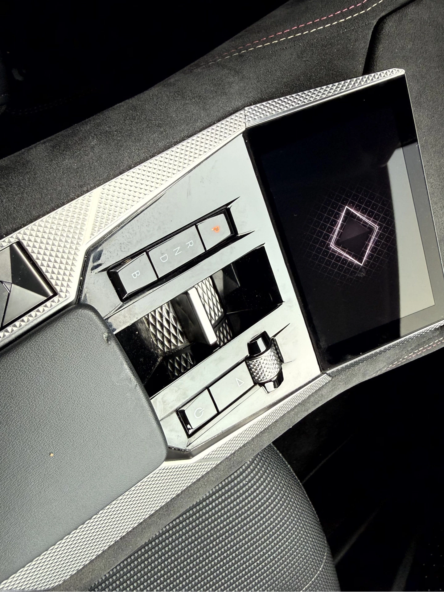 Hoofdafbeelding DS DS 4