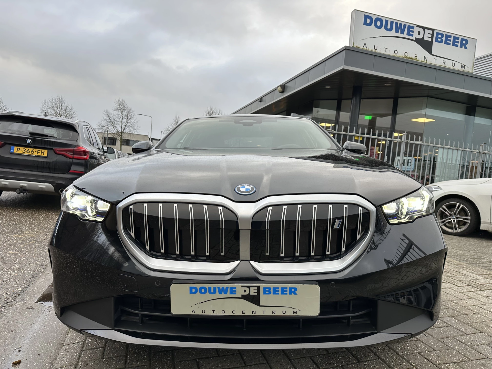 Hoofdafbeelding BMW i5