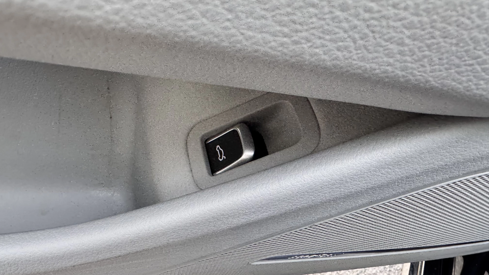 Hoofdafbeelding Audi A8