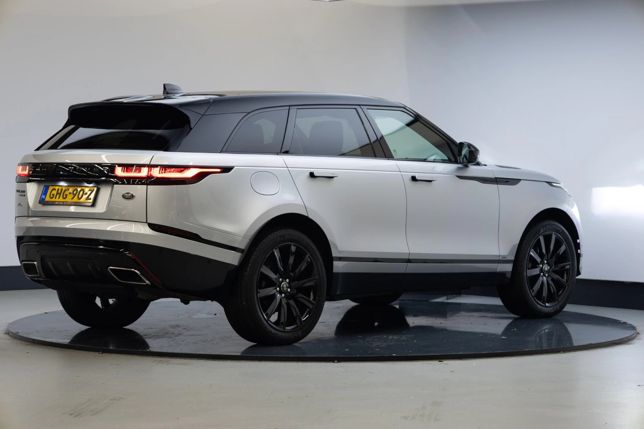 Hoofdafbeelding Land Rover Range Rover Velar