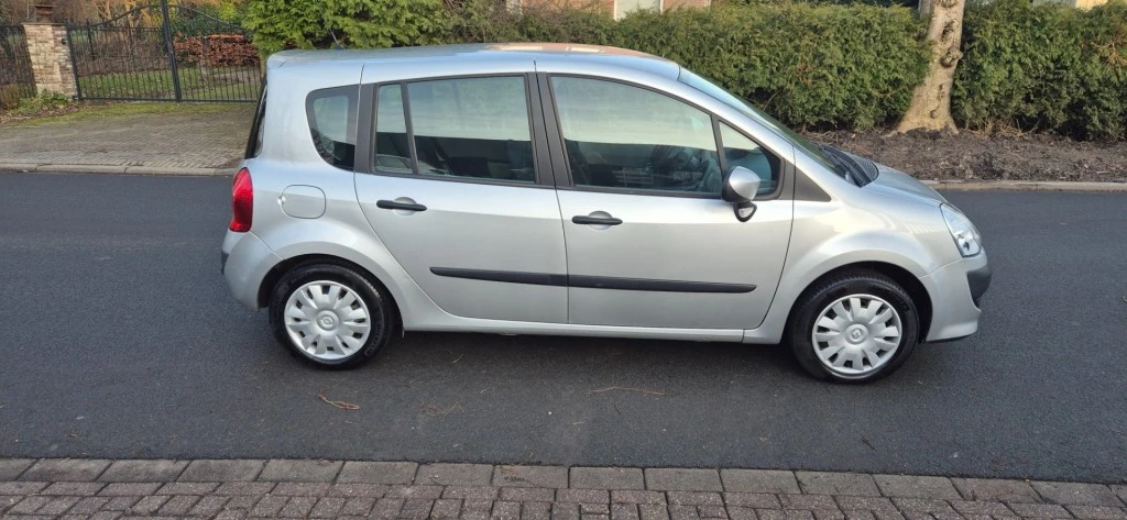 Hoofdafbeelding Renault Modus