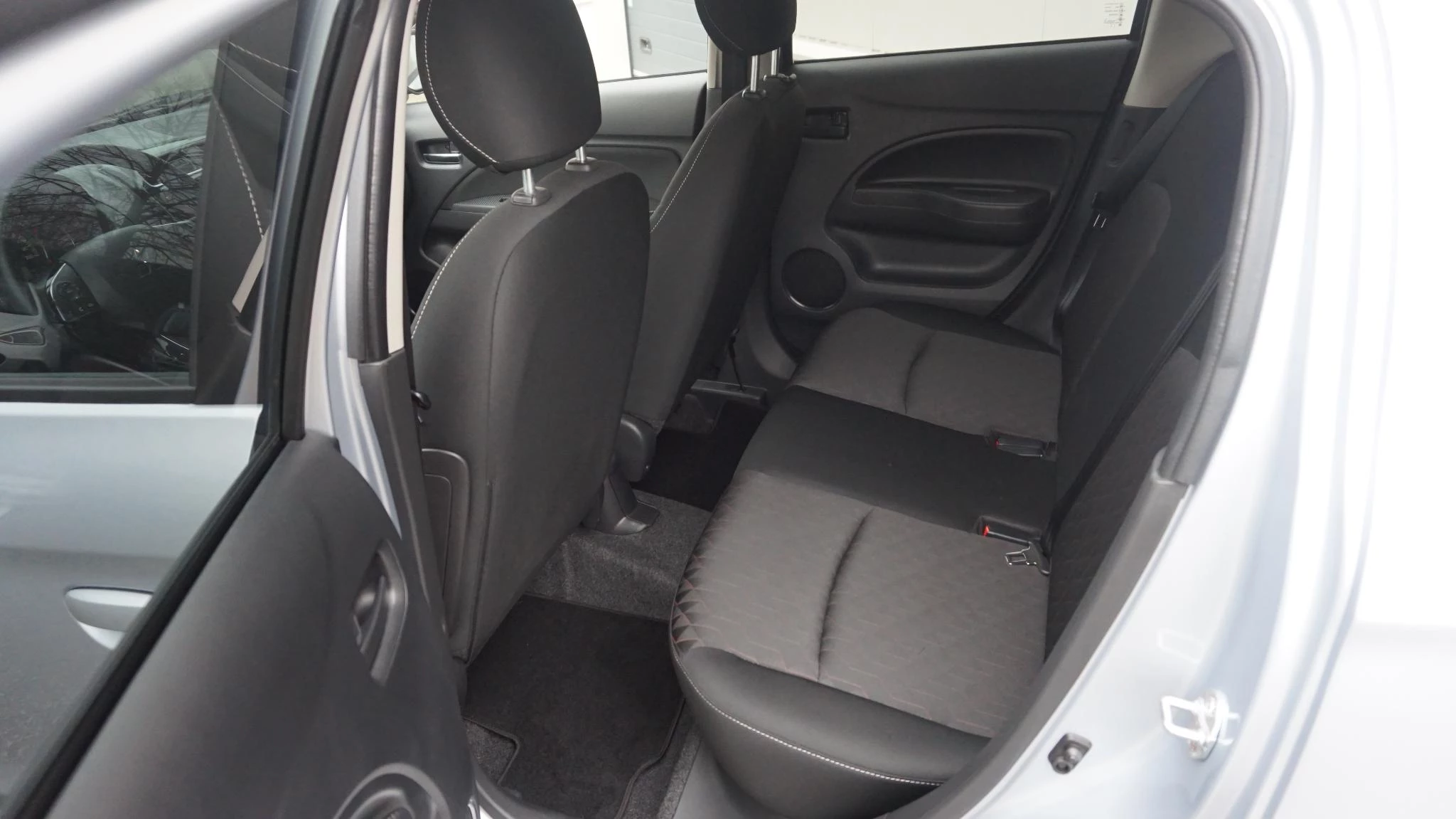 Hoofdafbeelding Mitsubishi Space Star