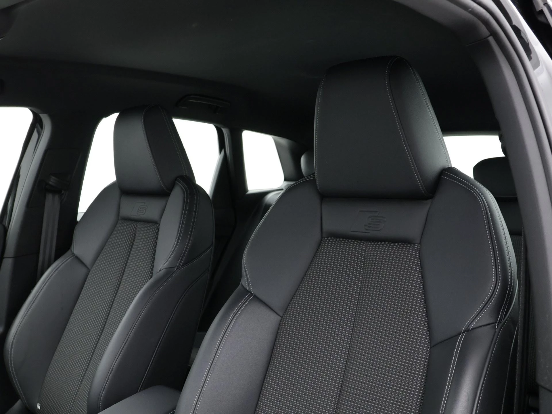 Hoofdafbeelding Audi Q4 e-tron