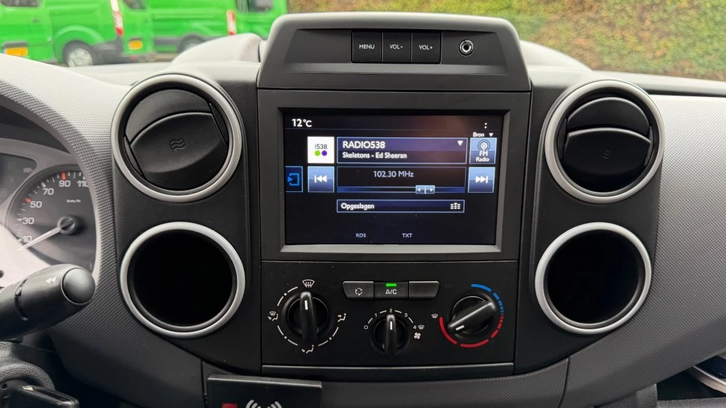 Hoofdafbeelding Peugeot Partner