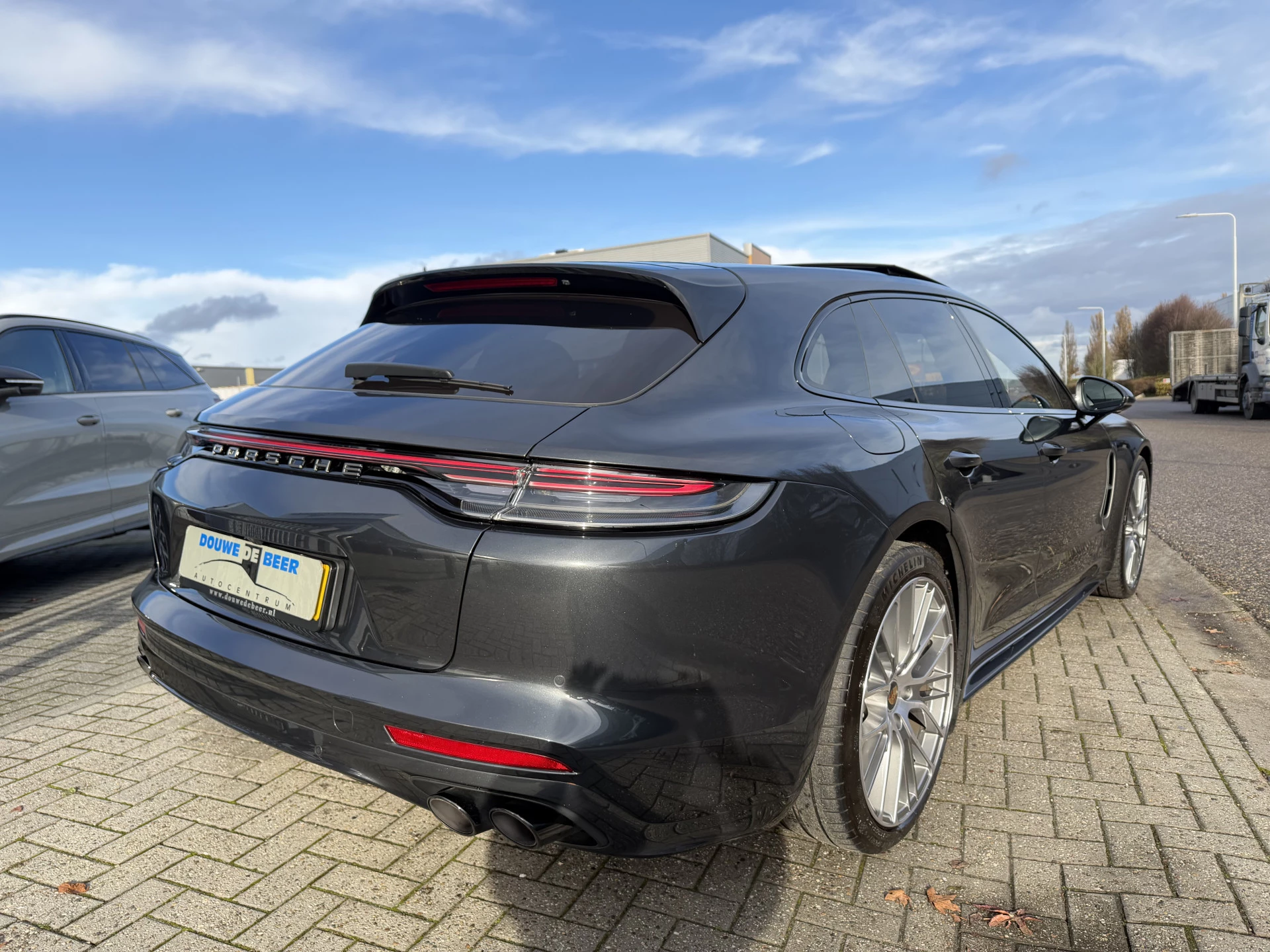 Hoofdafbeelding Porsche Panamera