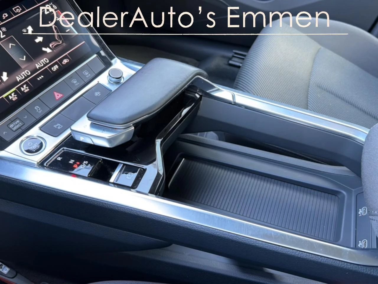 Hoofdafbeelding Audi Q8 e-tron