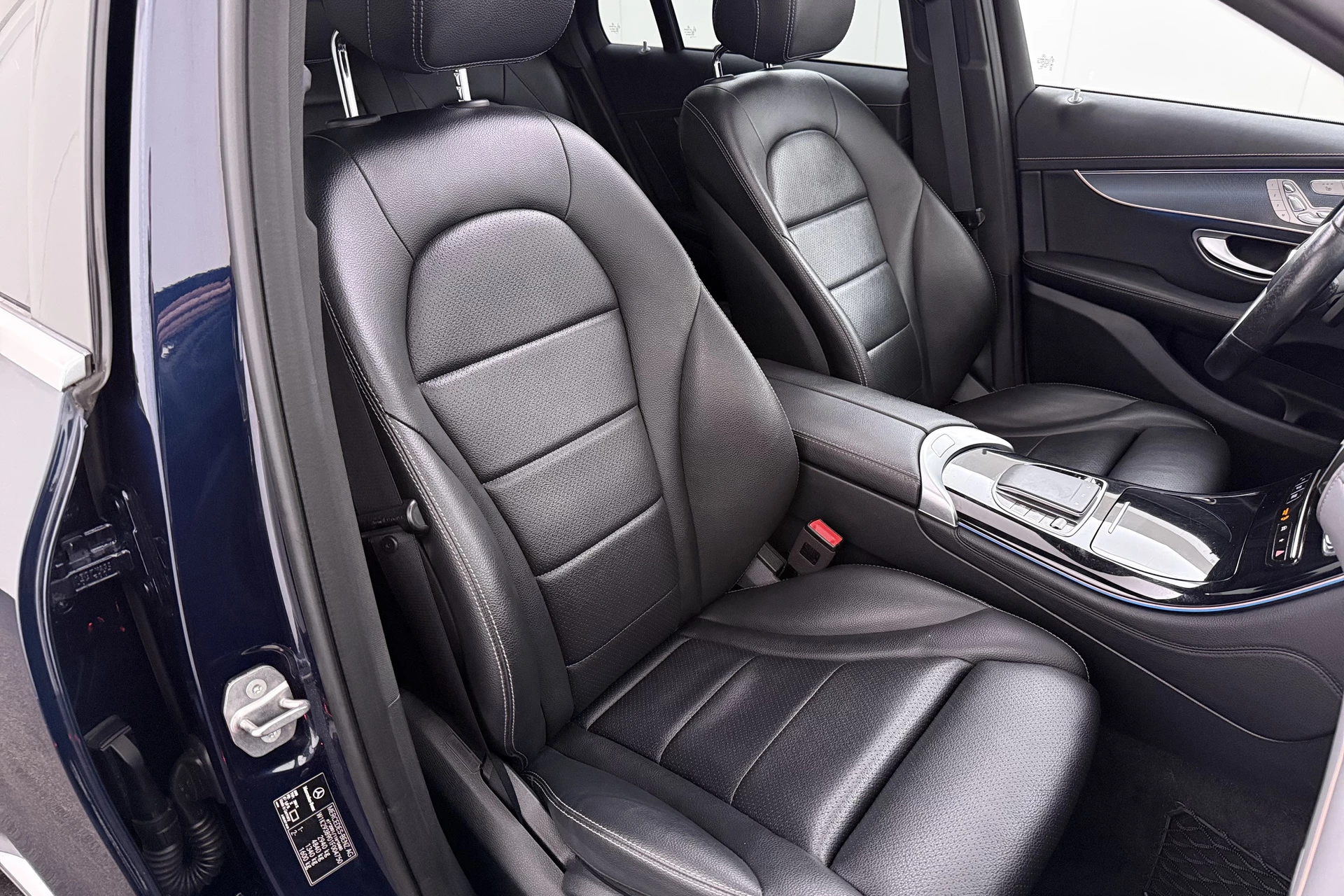 Hoofdafbeelding Mercedes-Benz EQC