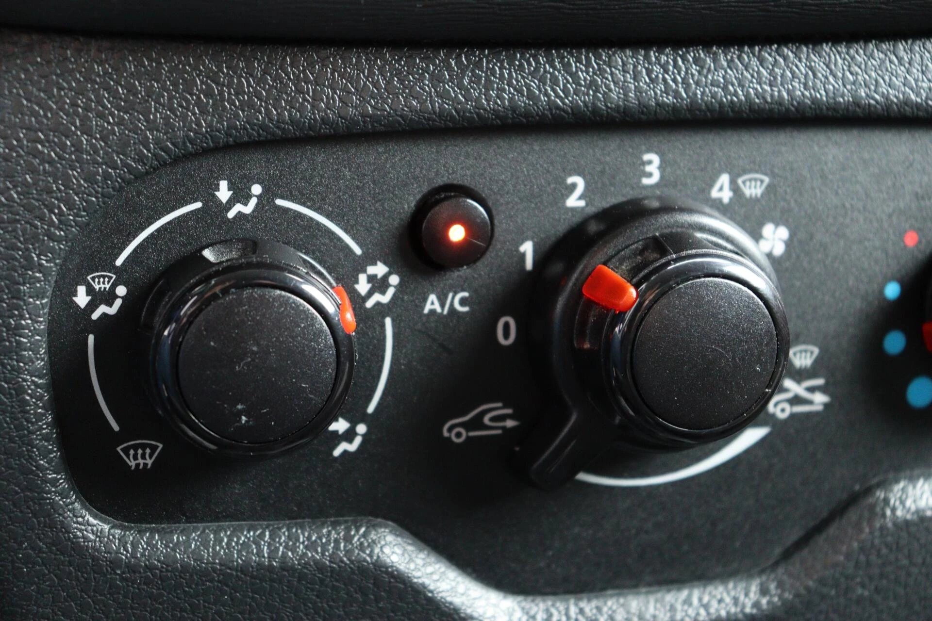 Hoofdafbeelding Dacia Dokker