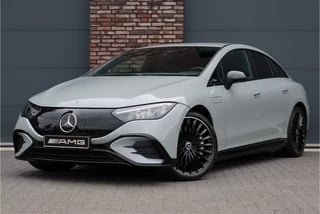 Hoofdafbeelding Mercedes-Benz EQE Mercedes-Benz EQE 350 4MATIC AMG Line 91 kWh | 53.000,- ex BTW | Airmatic | Distronic Pro | Memory | Trekhaak | Keyless Go | Voorklimatisering | Nightpakket | Rijassistentiepakket | Leder |