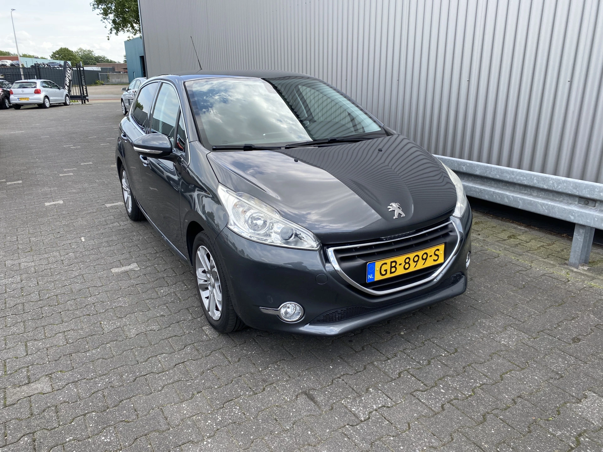Hoofdafbeelding Peugeot 208