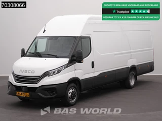 Hoofdafbeelding Iveco Daily Iveco Daily 35C21 3.0L Automaat L4H3 Dubbellucht 210PK LED ACC Airco Camera Parkeersensoren CarPlay 3,5t Trekgewicht Euro6 L4 Hoog Dak Airco
