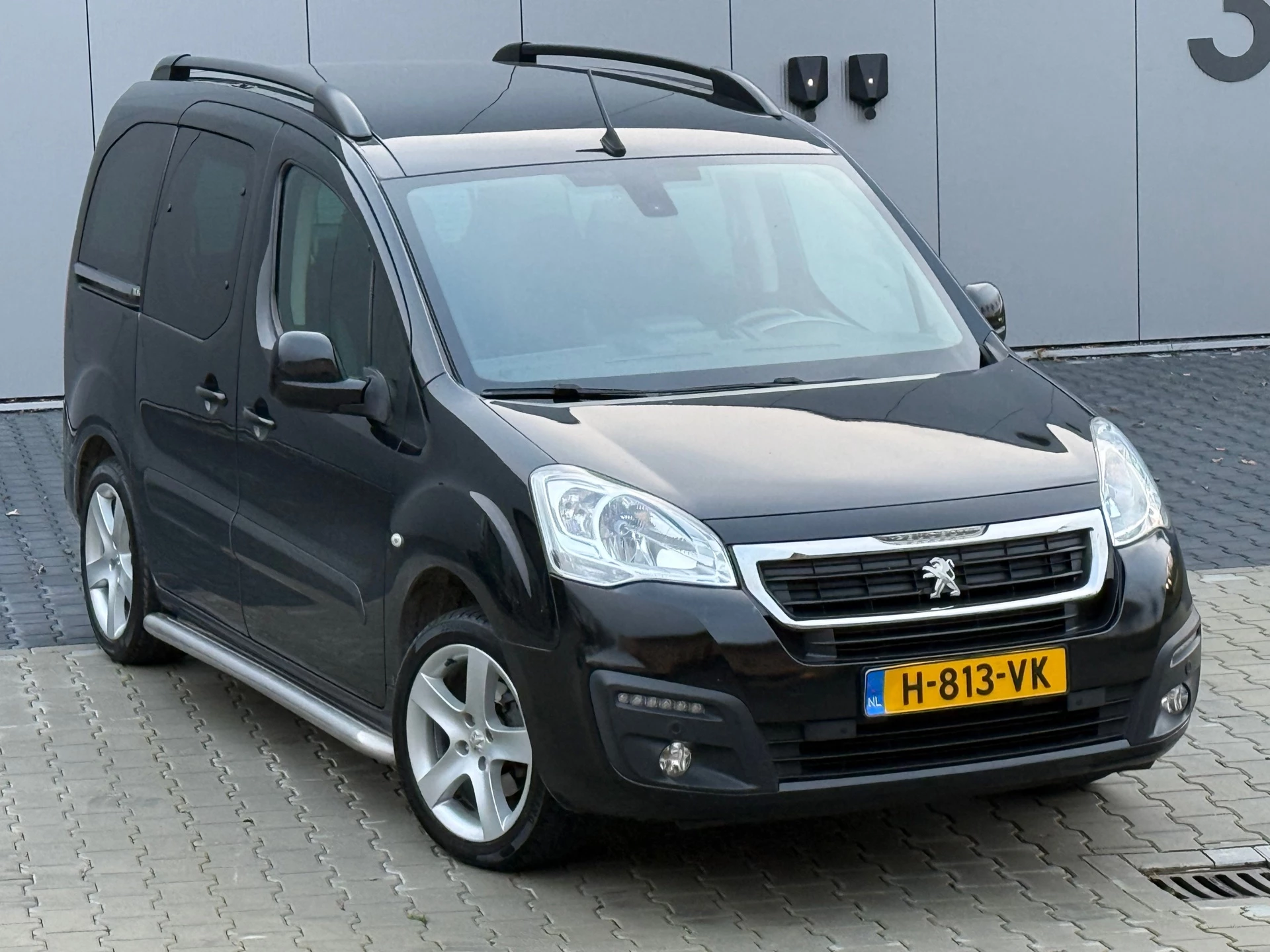 Hoofdafbeelding Peugeot Partner