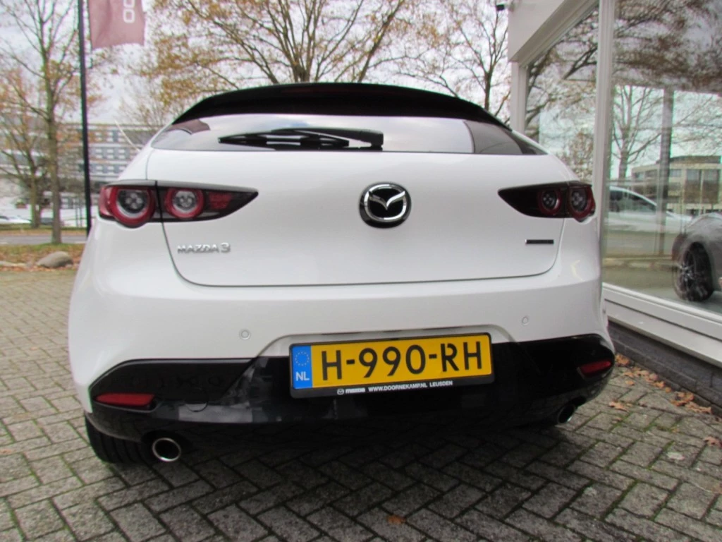 Hoofdafbeelding Mazda 3