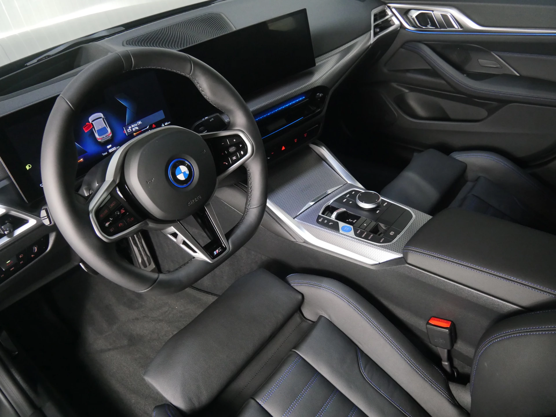 Hoofdafbeelding BMW i4