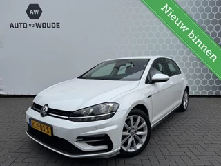 Volkswagen Golf 1.6 TDI Highline Business R-line Carplay Parelmoer