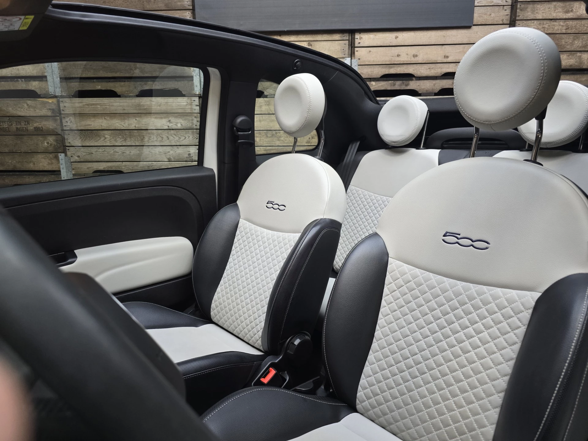 Hoofdafbeelding Fiat 500C