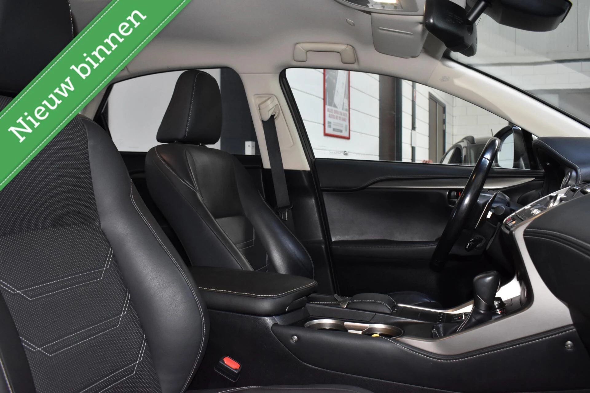 Hoofdafbeelding Lexus NX