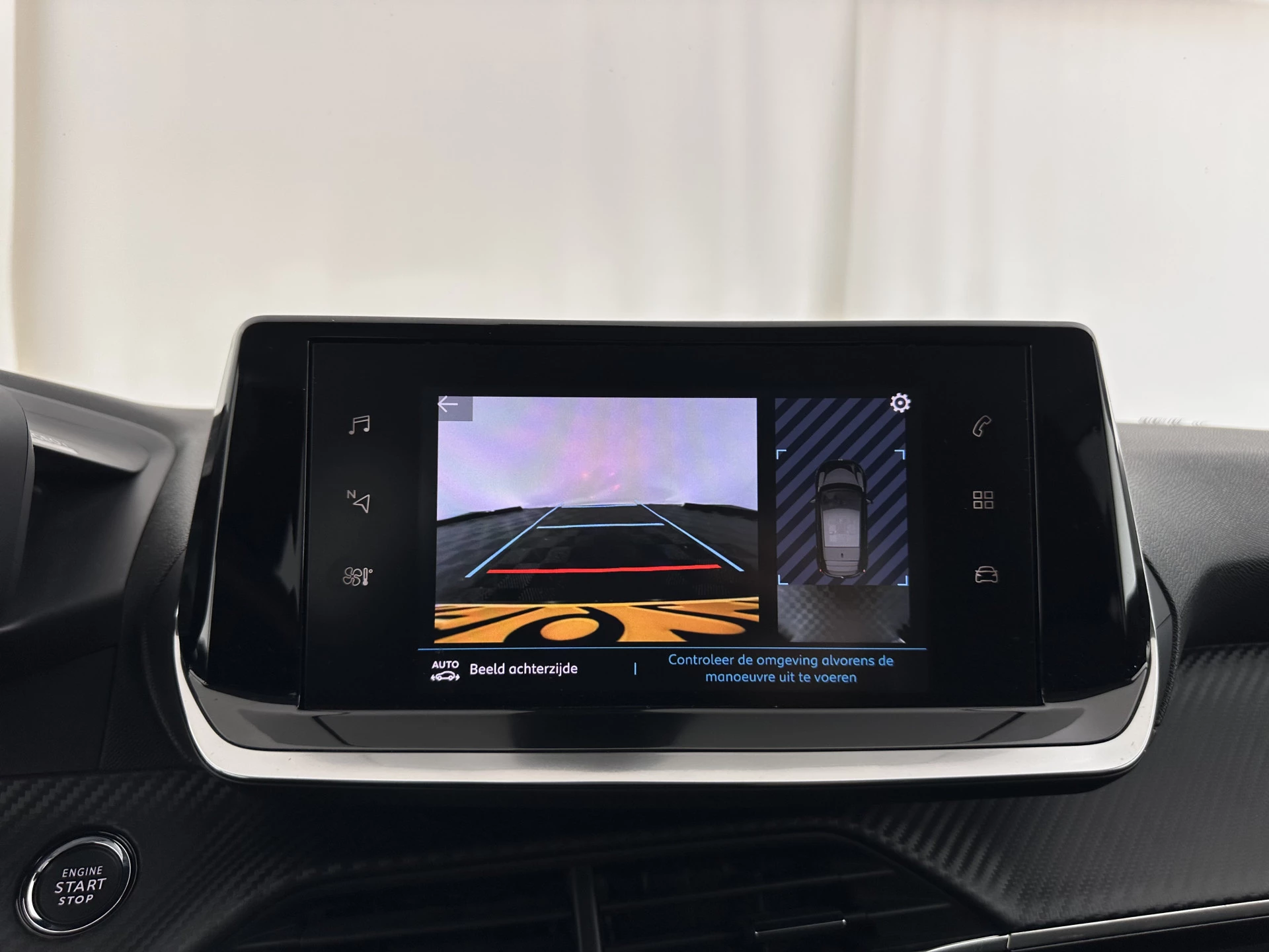 Hoofdafbeelding Peugeot e-208