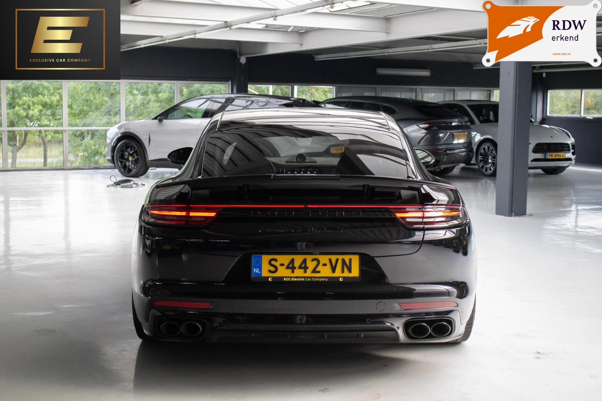 Hoofdafbeelding Porsche Panamera