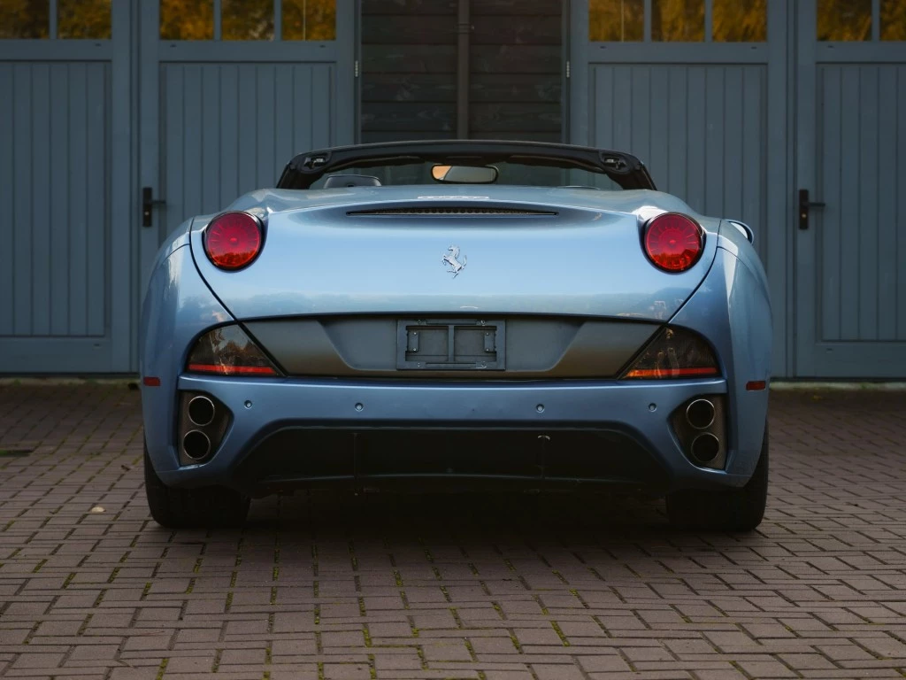 Hoofdafbeelding Ferrari California