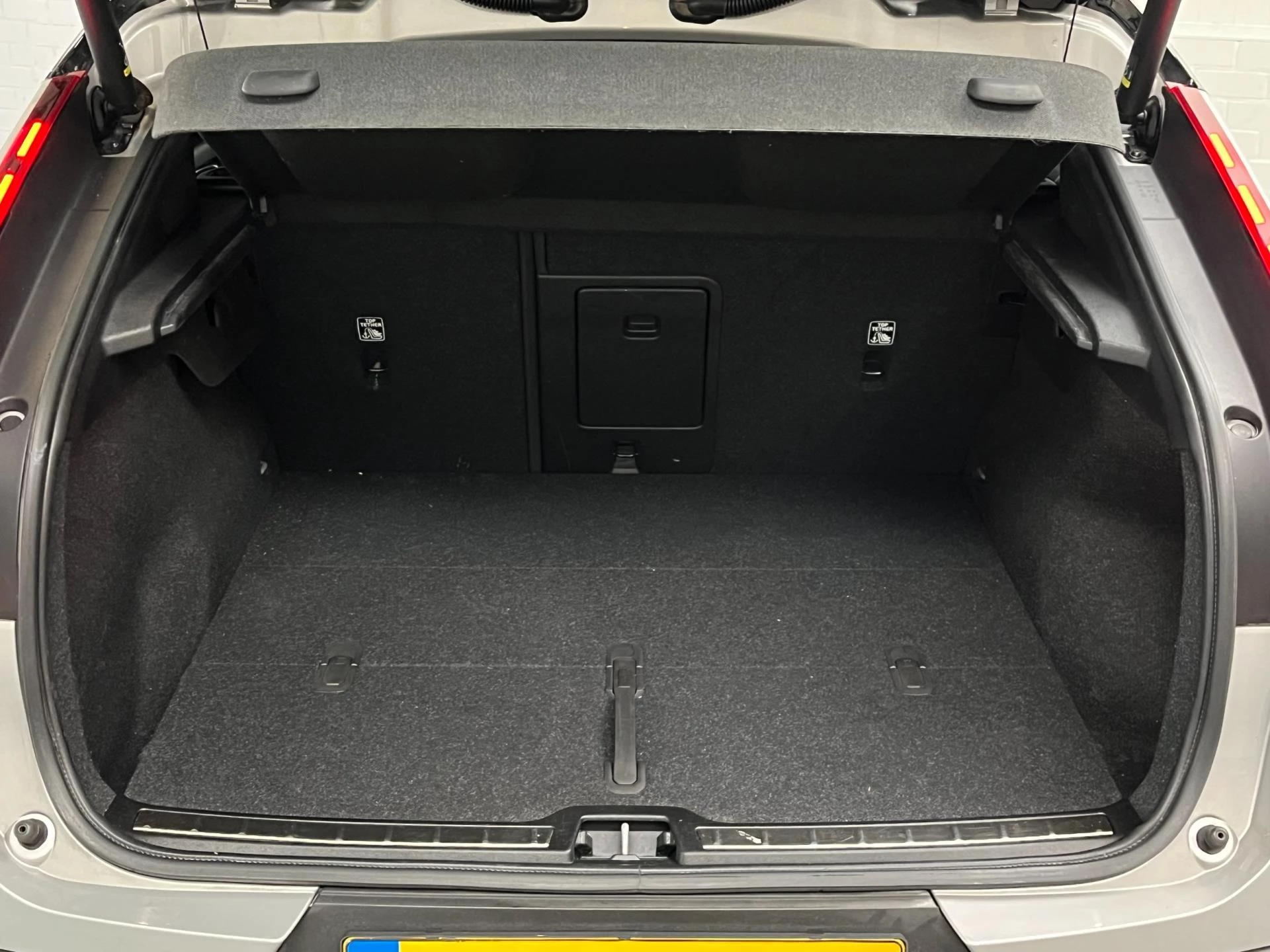 Hoofdafbeelding Volvo C40