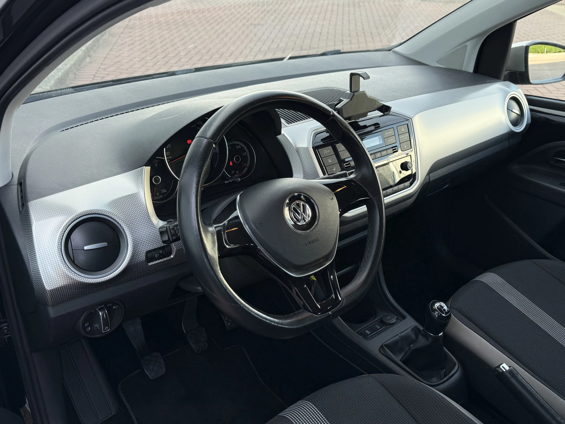 Hoofdafbeelding Volkswagen up!
