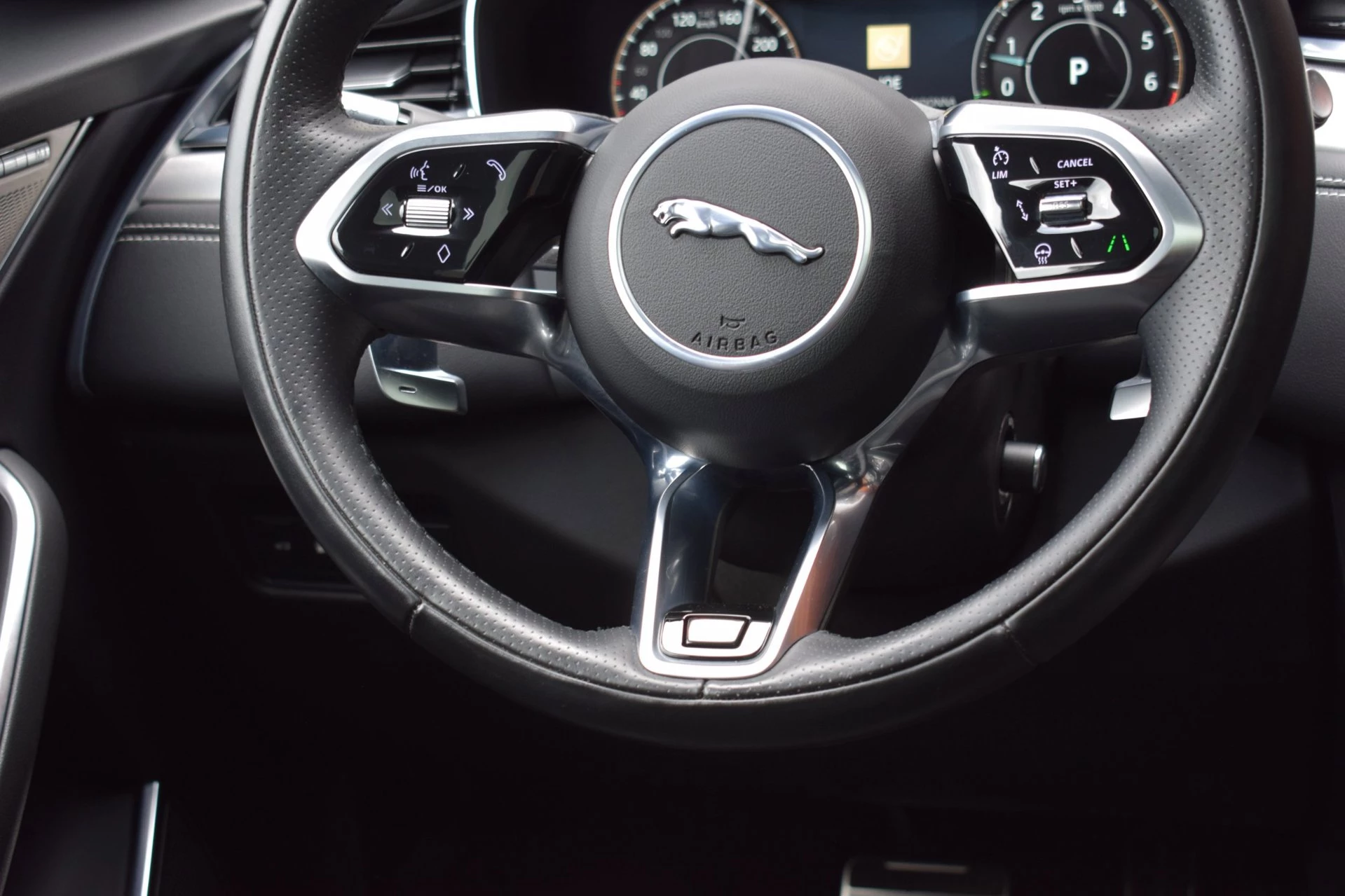 Hoofdafbeelding Jaguar F-PACE