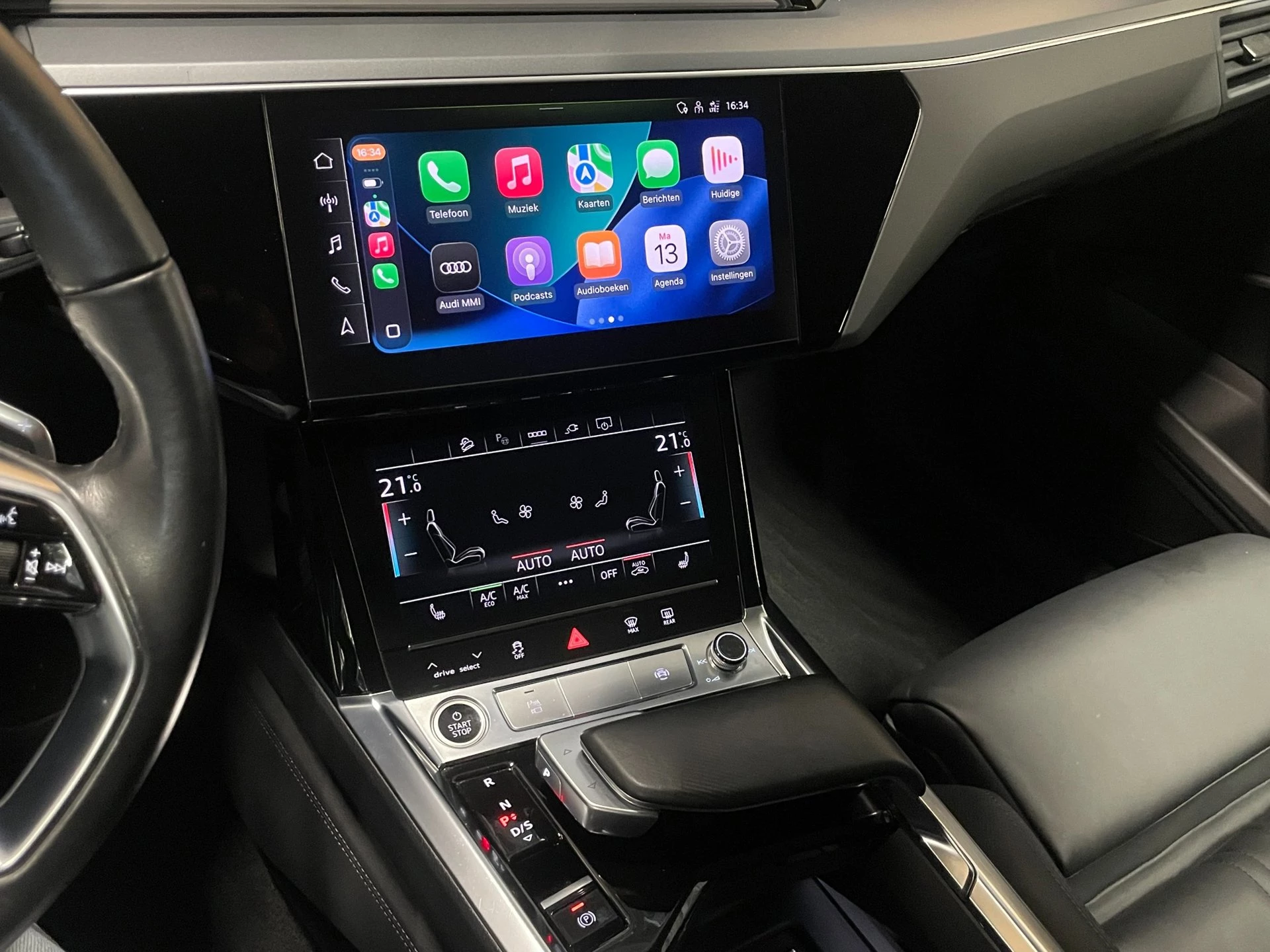 Hoofdafbeelding Audi e-tron