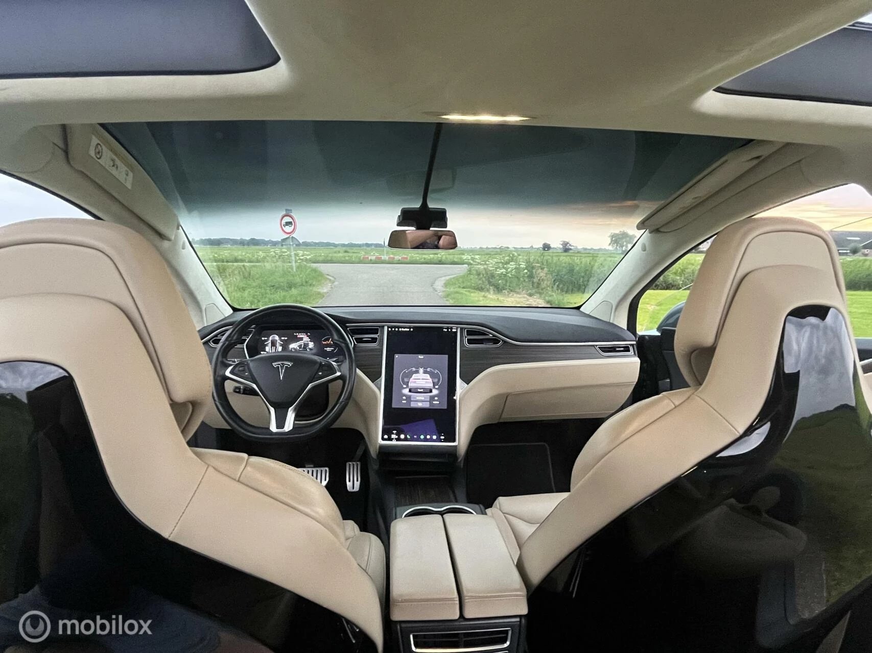 Hoofdafbeelding Tesla Model X