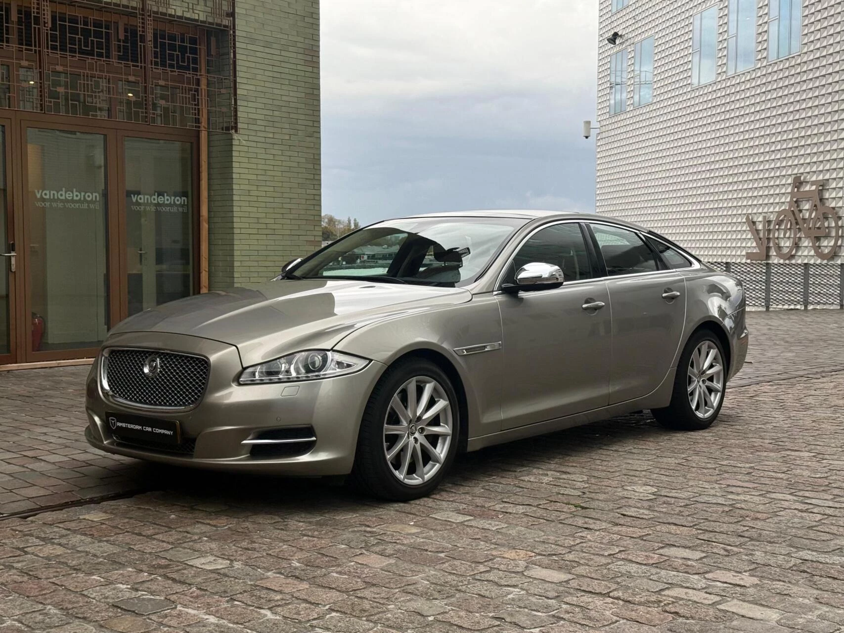 Hoofdafbeelding Jaguar XJ