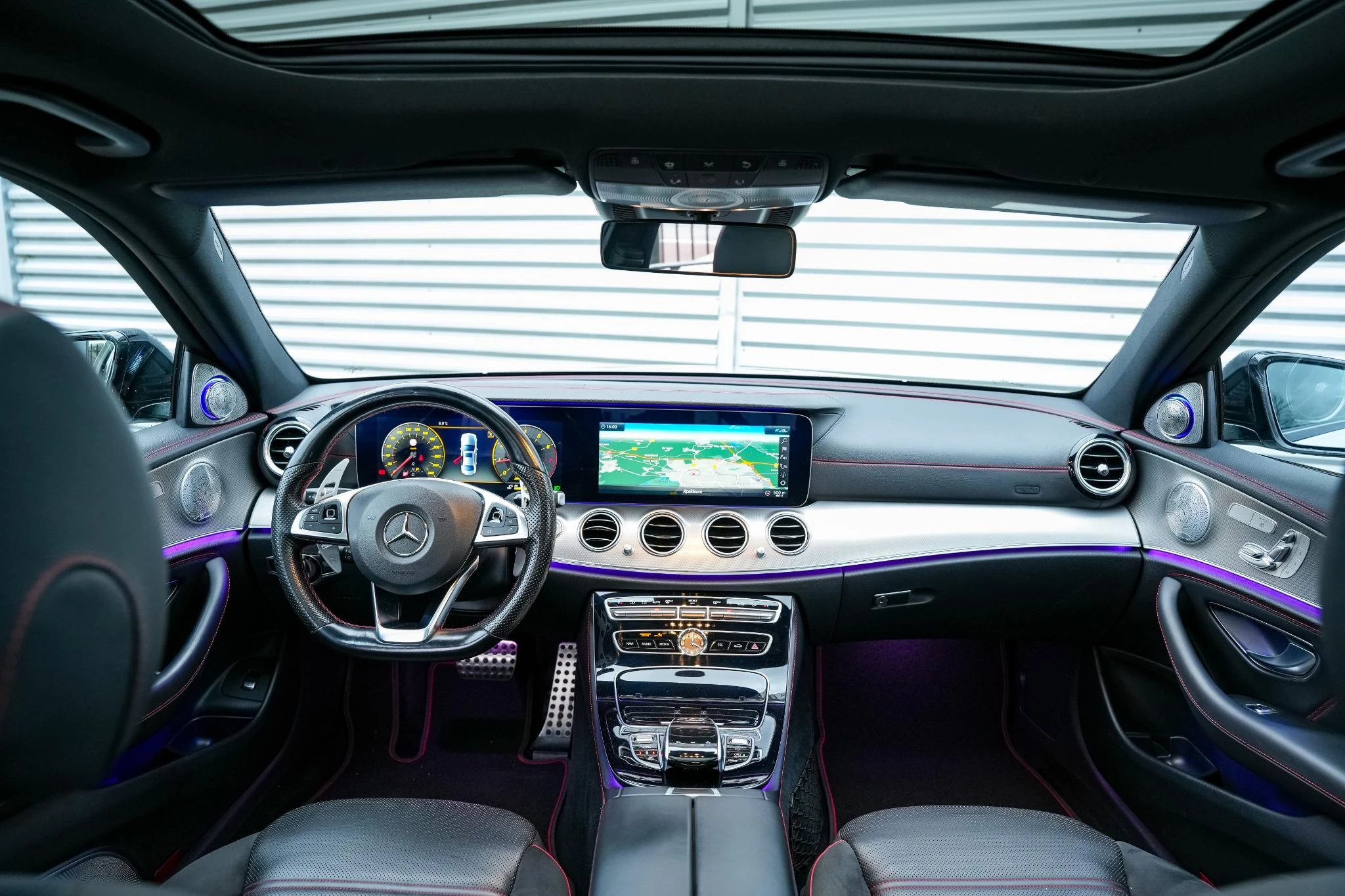 Hoofdafbeelding Mercedes-Benz E-Klasse