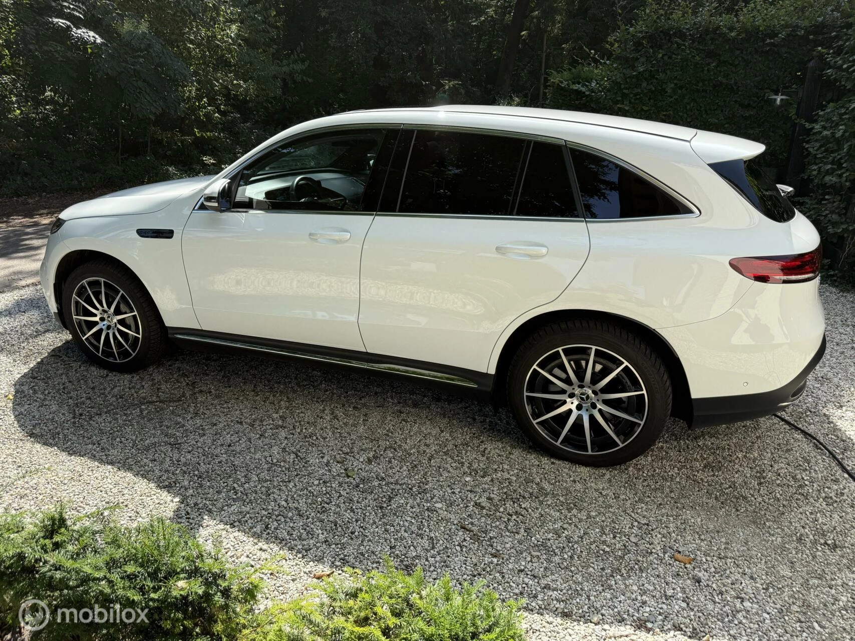 Hoofdafbeelding Mercedes-Benz EQC