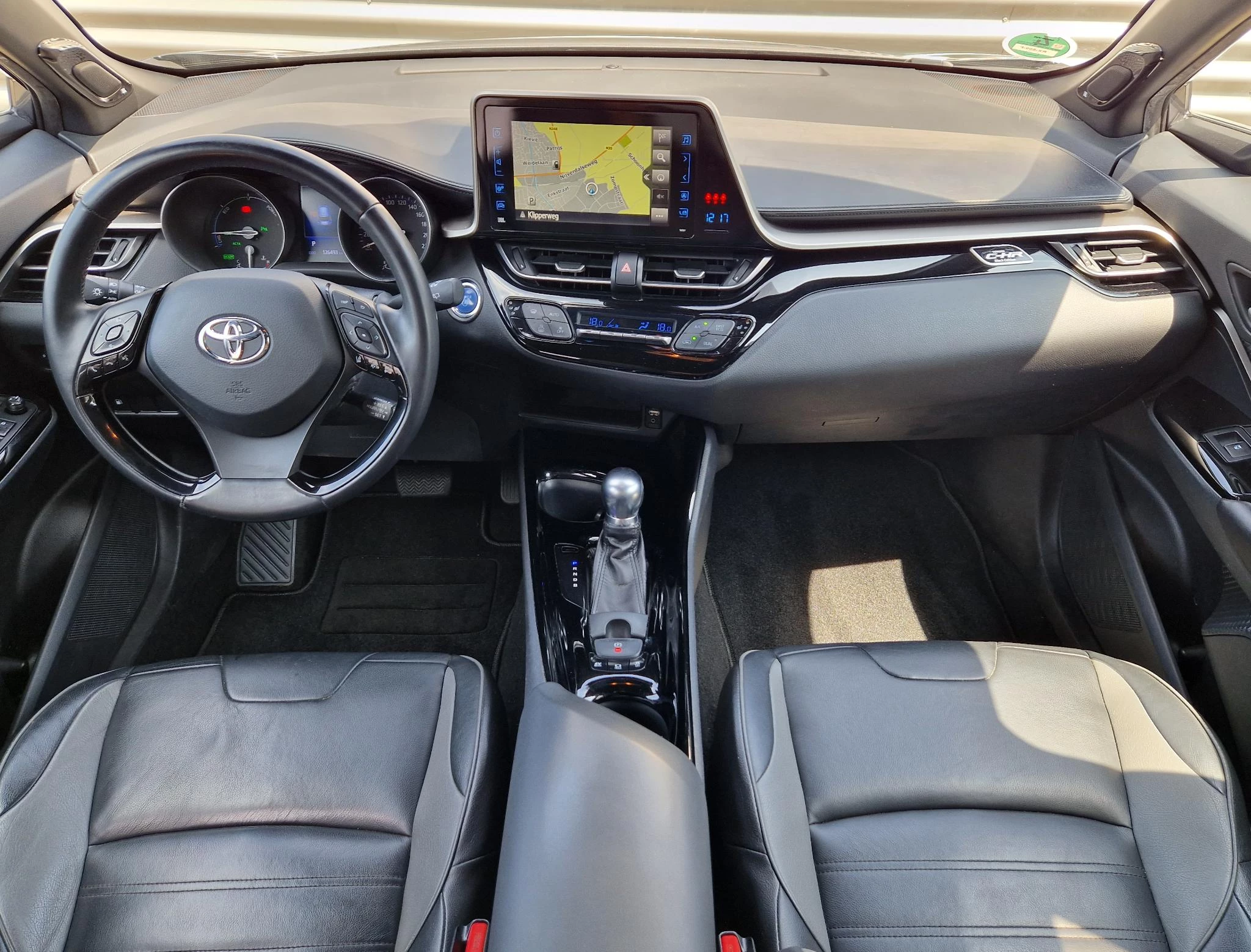 Hoofdafbeelding Toyota C-HR