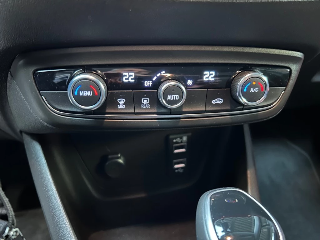 Hoofdafbeelding Opel Crossland