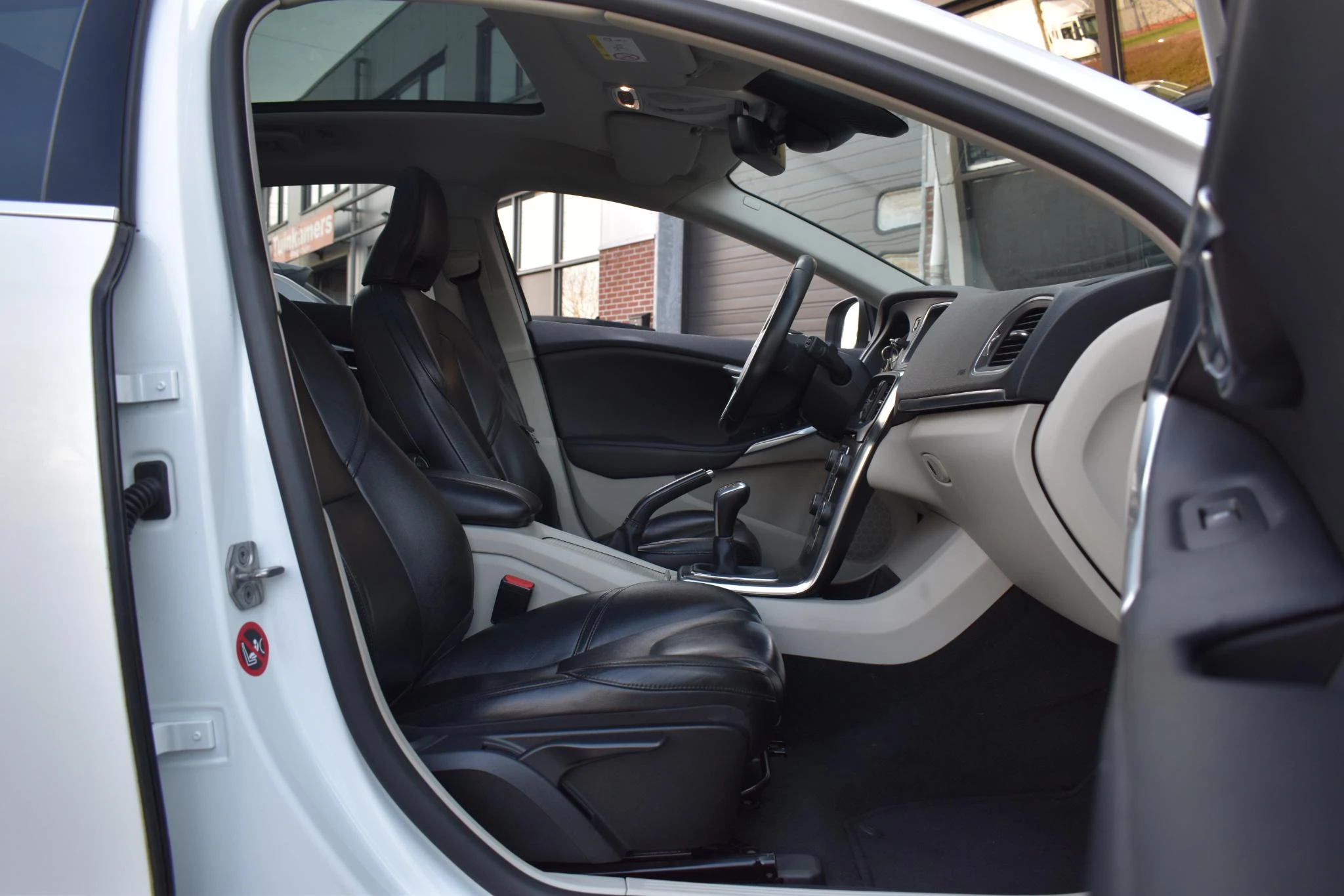 Hoofdafbeelding Volvo V40