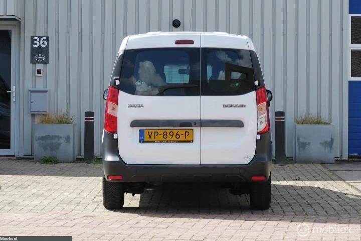 Hoofdafbeelding Dacia Dokker