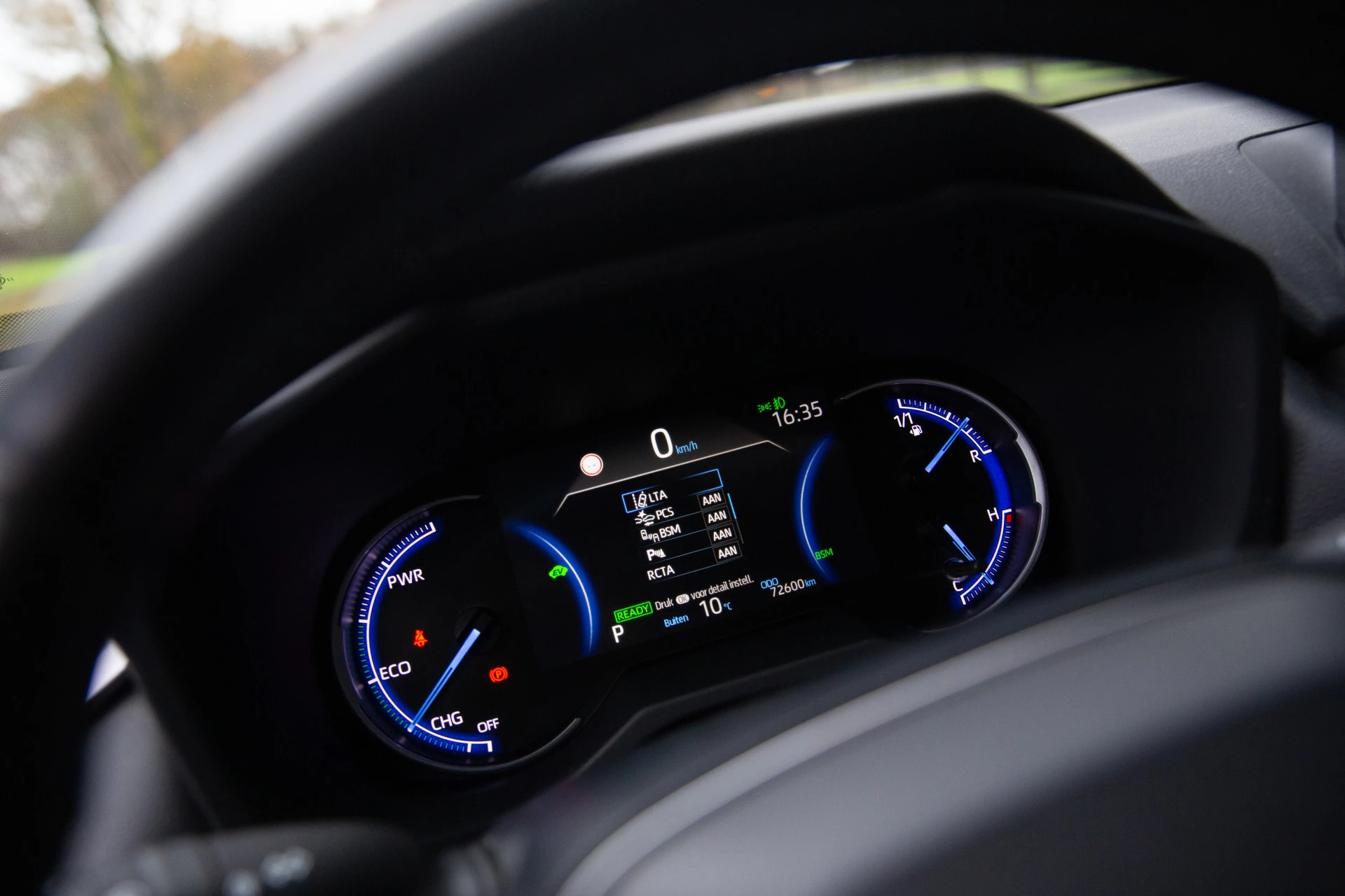 Hoofdafbeelding Toyota RAV4