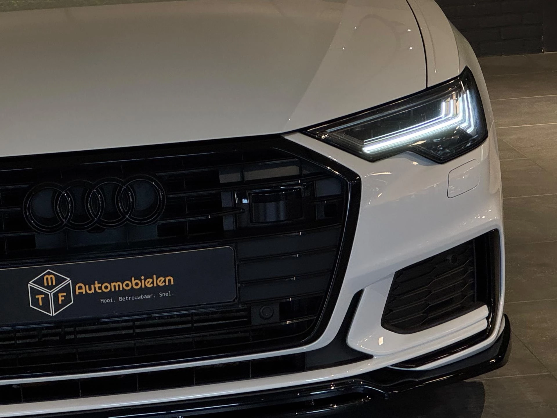 Hoofdafbeelding Audi A6