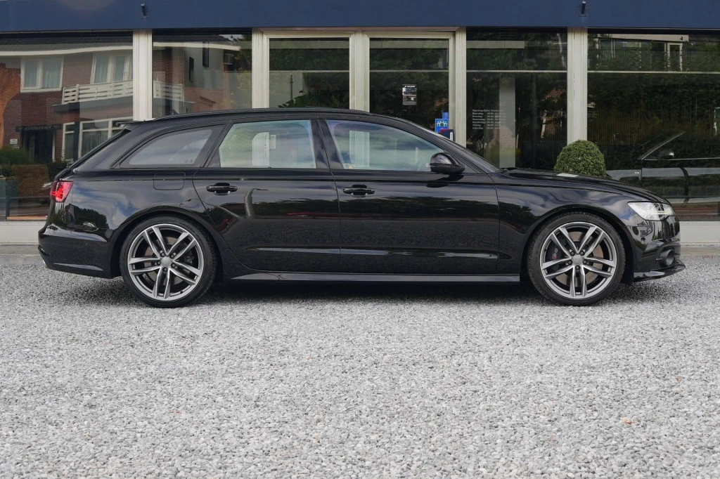 Hoofdafbeelding Audi S6