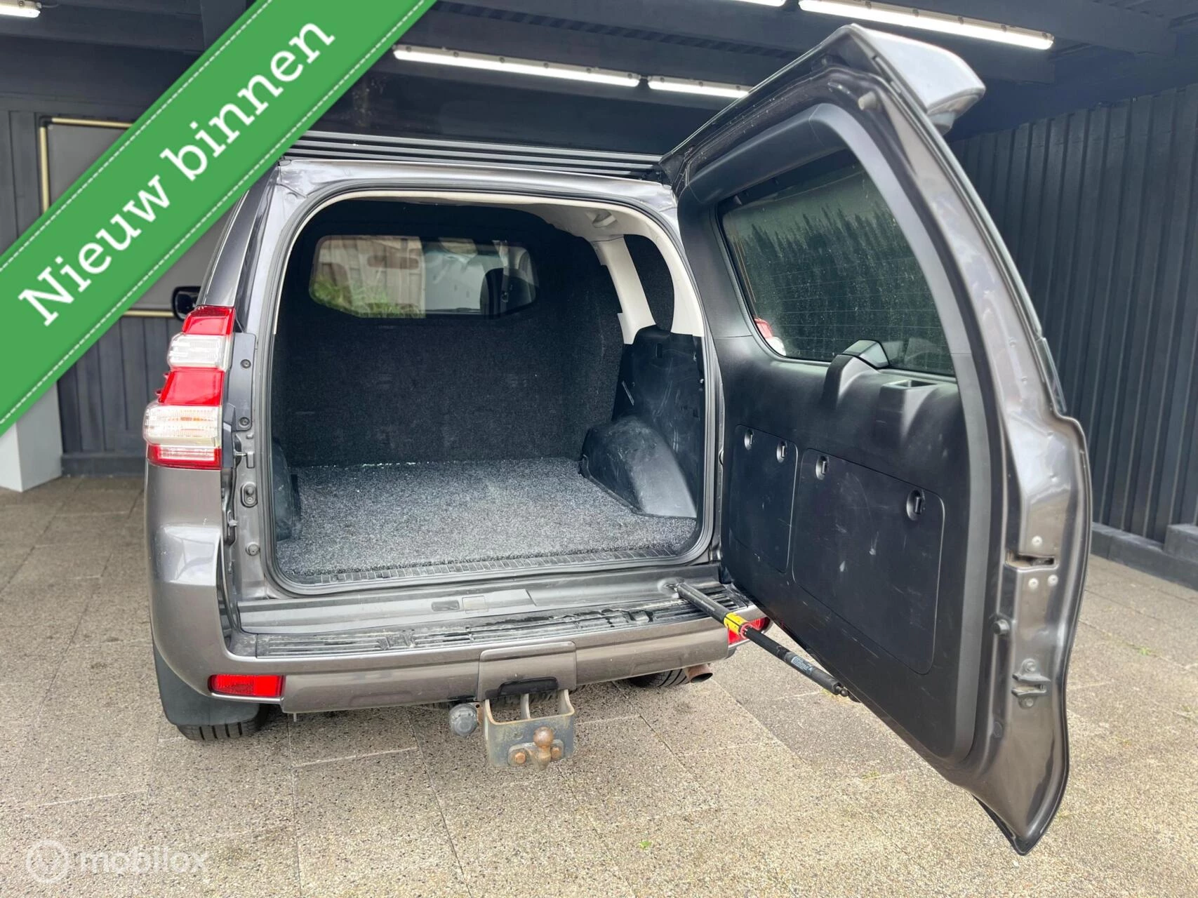 Hoofdafbeelding Toyota Land Cruiser