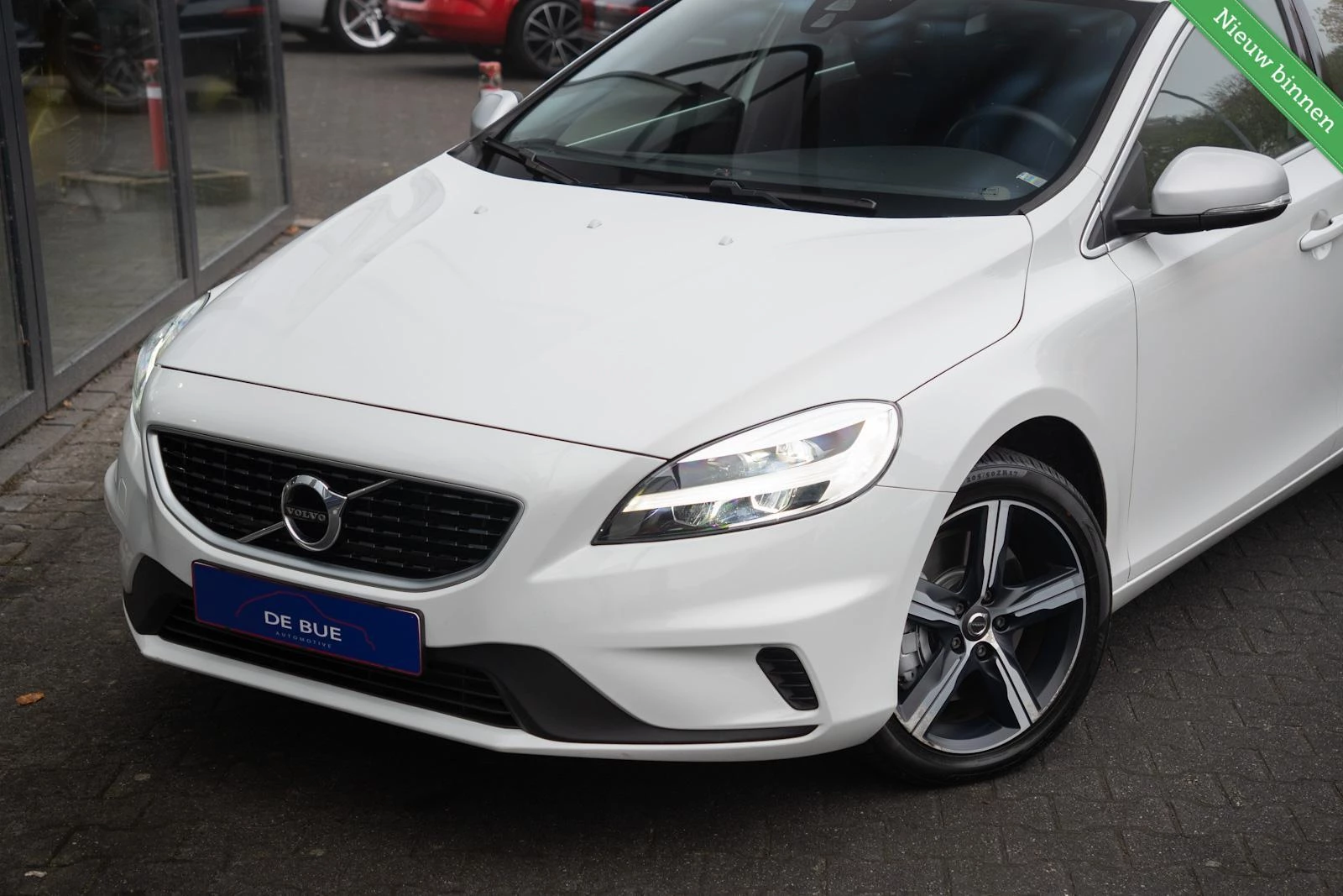Hoofdafbeelding Volvo V40