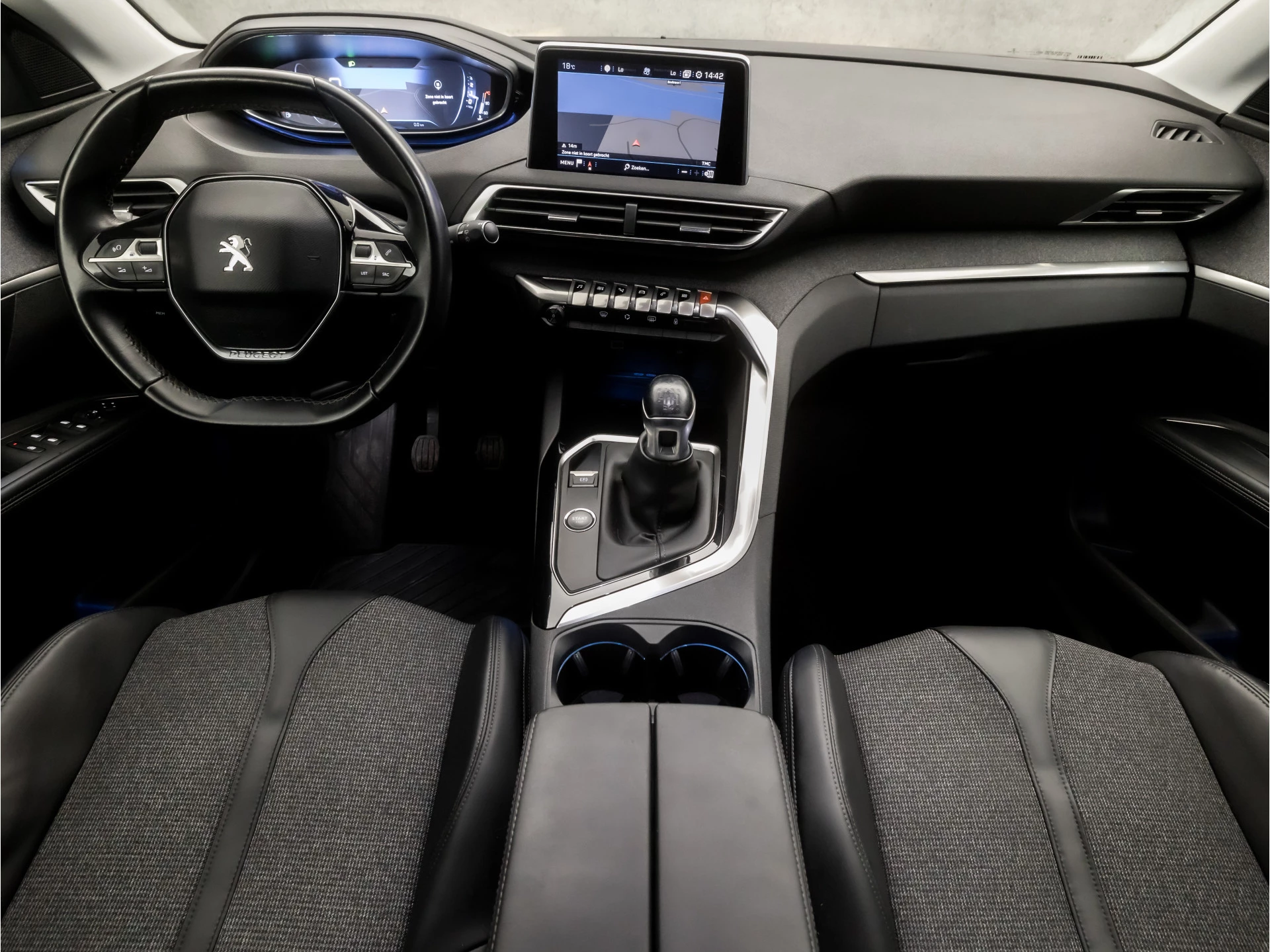Hoofdafbeelding Peugeot 5008