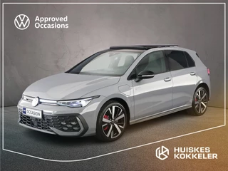 Volkswagen Golf GTE 1.5 TSI eHybrid 272pk DSG Automaat Panoramadak, Black Style, Head up display, Adaptive cruise control, LED matrix koplampen, Achteruitrijcamera, Navigatie