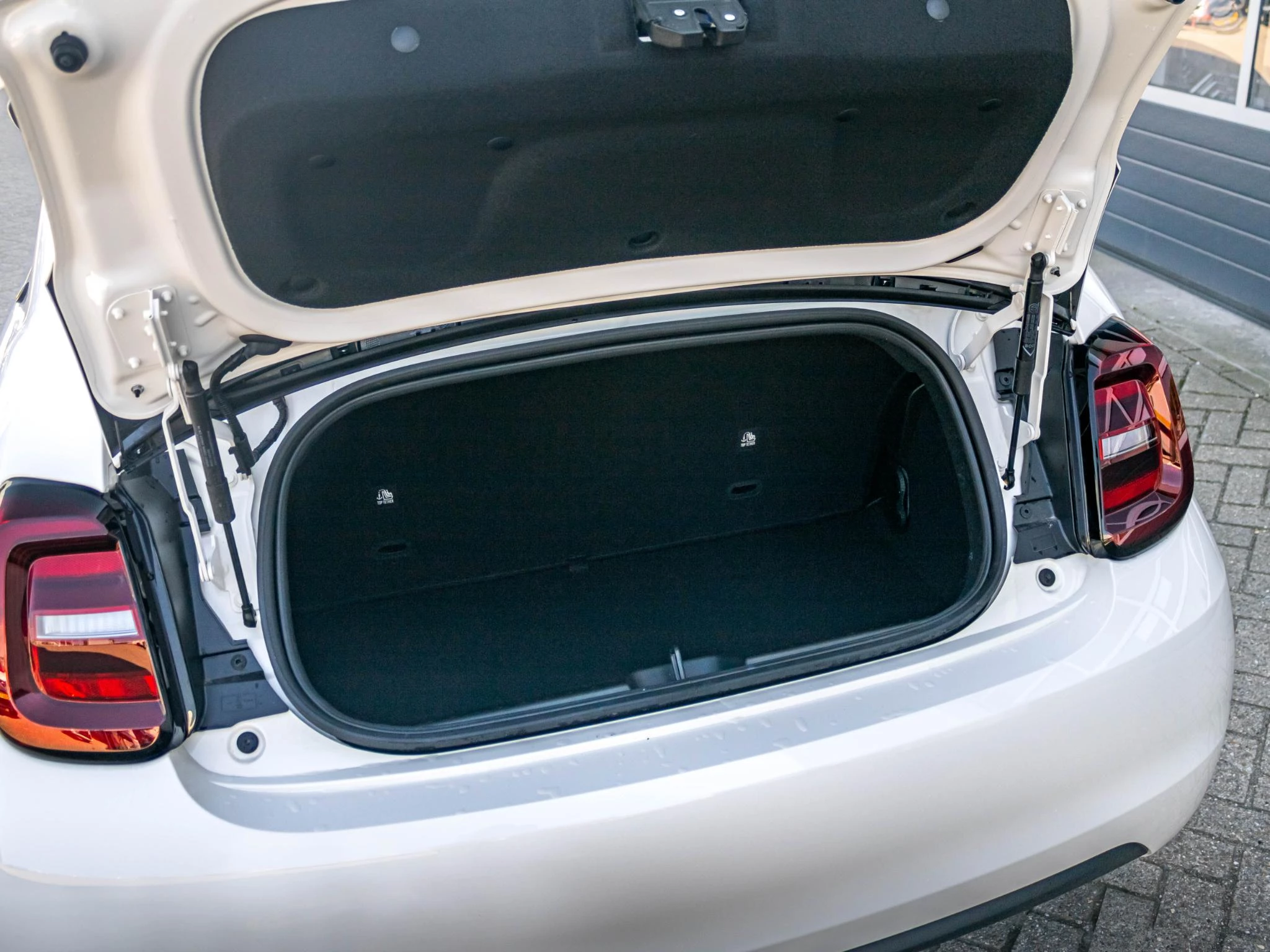 Hoofdafbeelding Fiat 500e