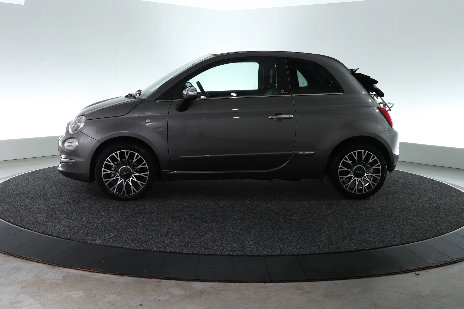 Hoofdafbeelding Fiat 500C