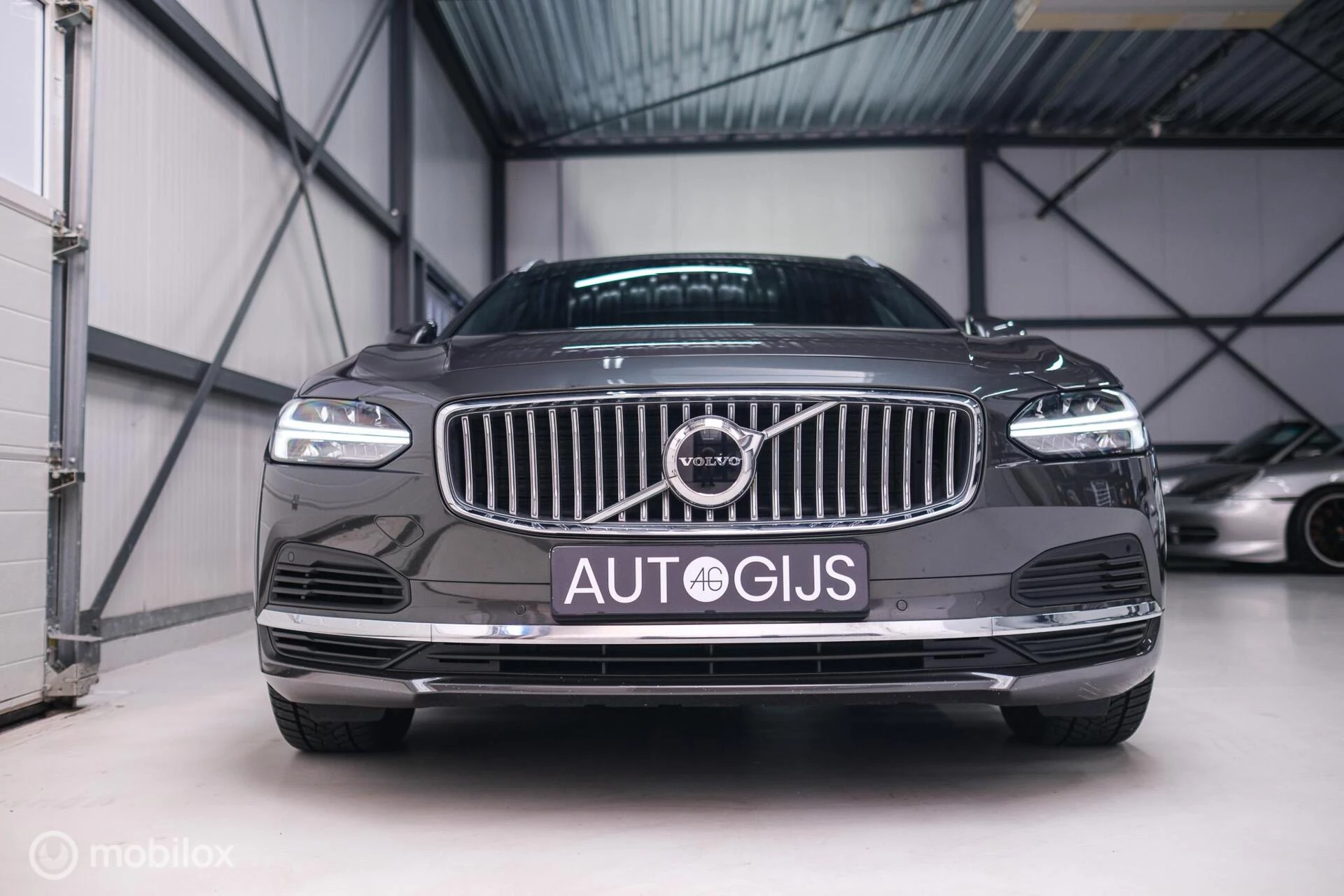 Hoofdafbeelding Volvo V90