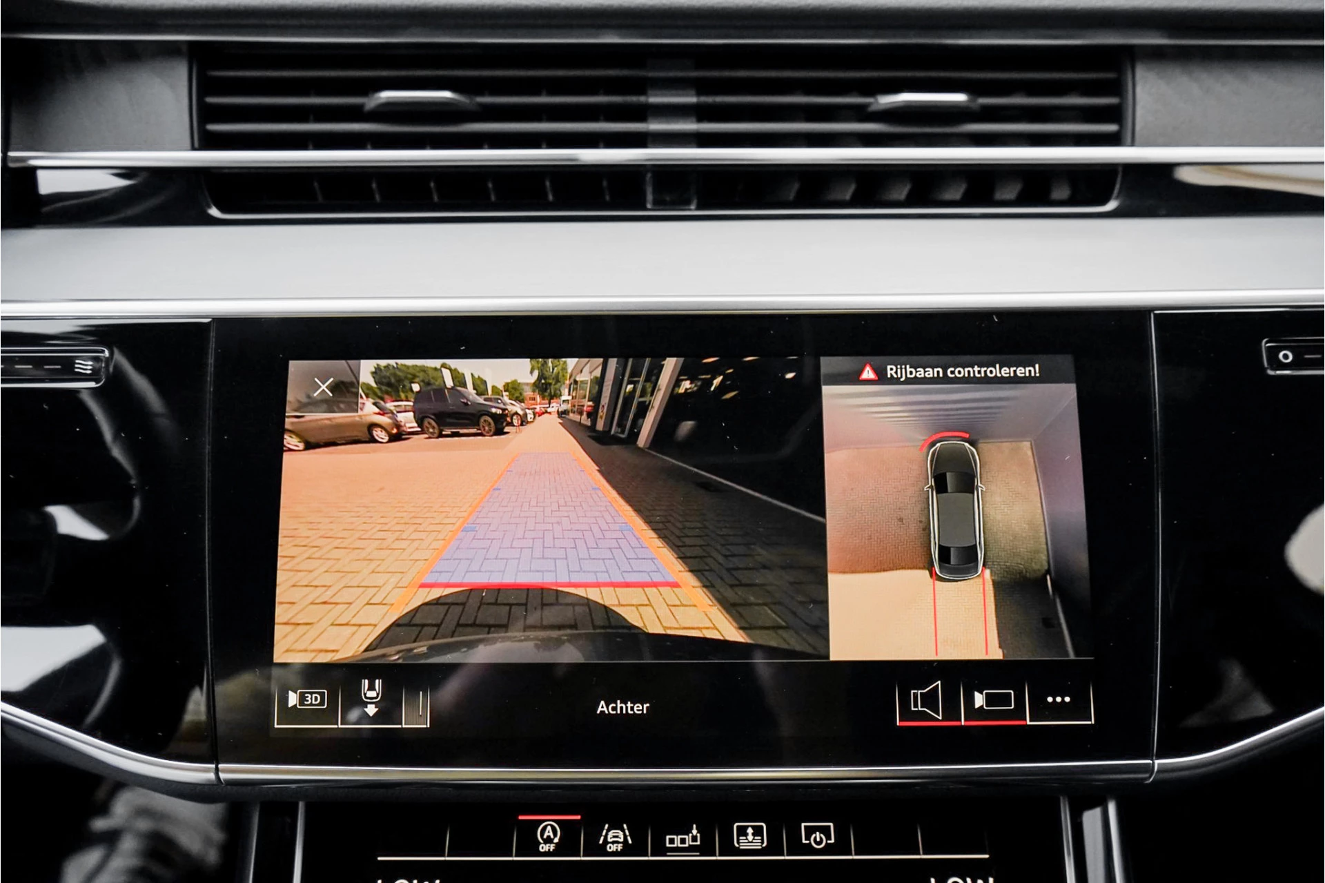 Hoofdafbeelding Audi A8