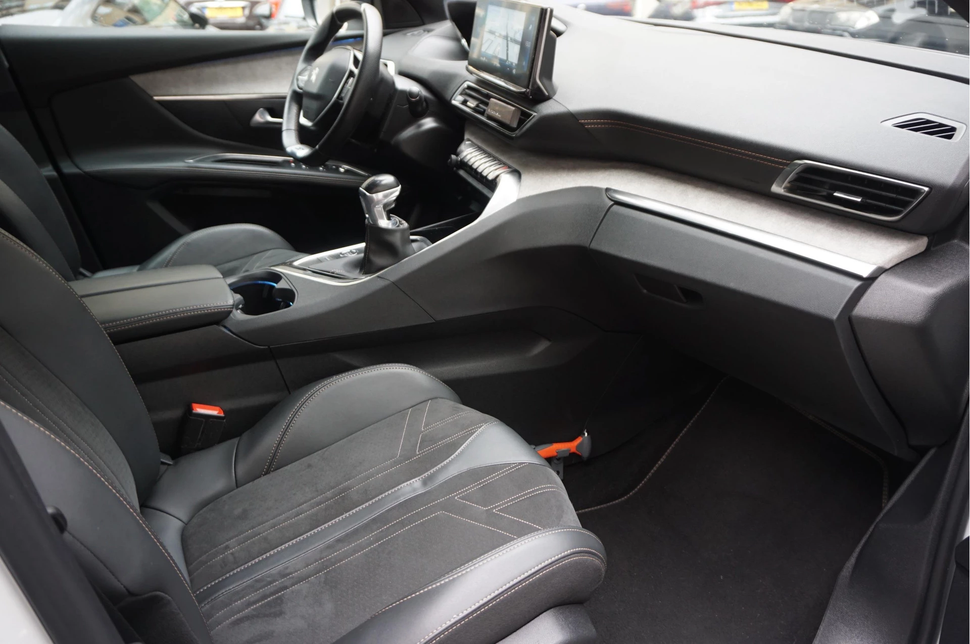 Hoofdafbeelding Peugeot 5008